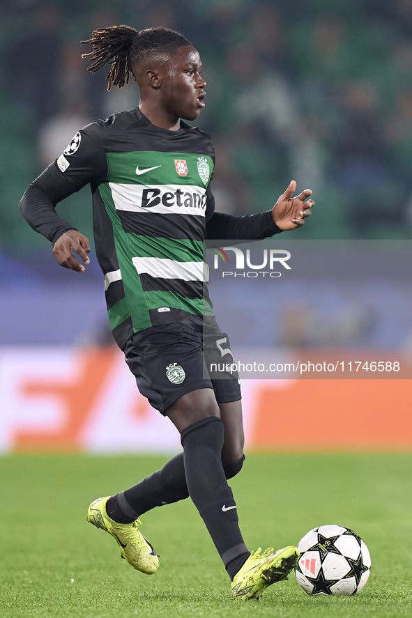 Geovany Quenda of Sporting CP plays during the UEFA Champions League match between Sporting CP and Manchester City at Jose Alvalade Stadium...