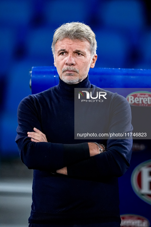 Marco Baroni head coach of SS Lazio looks on during the Serie A Enilive match between SS Lazio and Cagliari Calcio at Stadio Olimpico on Nov...