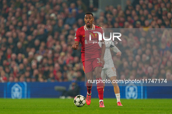 Ryan Gravenberch of Liverpool plays during the UEFA Champions League 2024/25 League Phase MD4 match between Liverpool and Bayer Leverkusen a...