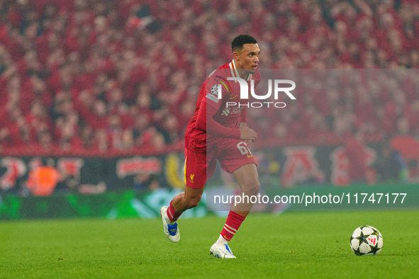 Trent Alexander-Arnold plays during the UEFA Champions League 2024/25 League Phase MD4 match between Liverpool and Bayer Leverkusen at Anfie...