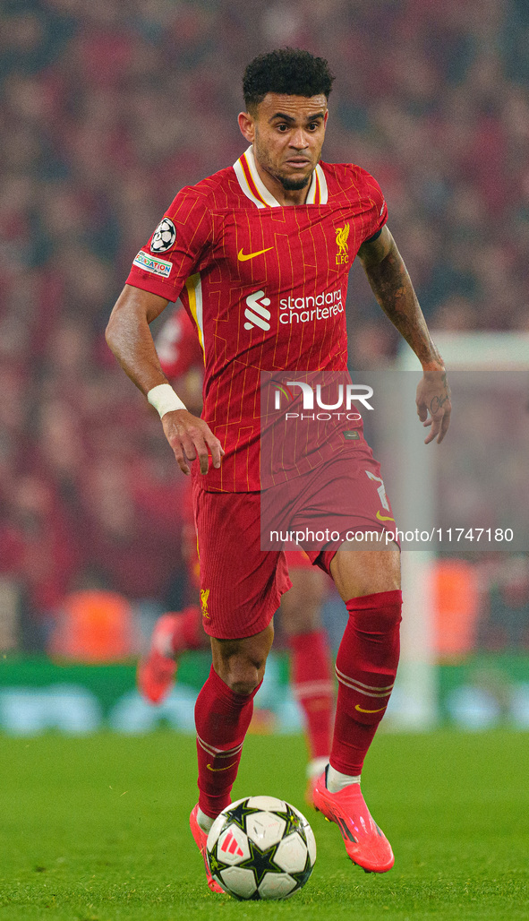 Luis Diaz plays for Liverpool during the UEFA Champions League 2024/25 League Phase MD4 match between Liverpool and Bayer Leverkusen at Anfi...