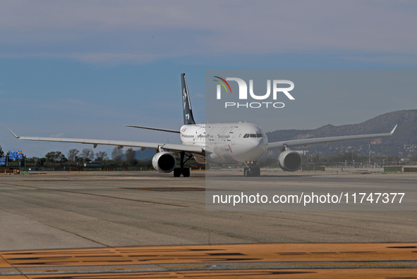 An Airbus A330-343 from Air China, in Star Alliance livery, is on the runway ready to take off from Barcelona airport in Barcelona, Spain, o...