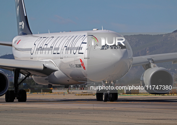 An Airbus A330-343 from Air China, in Star Alliance livery, is on the runway ready to take off from Barcelona airport in Barcelona, Spain, o...