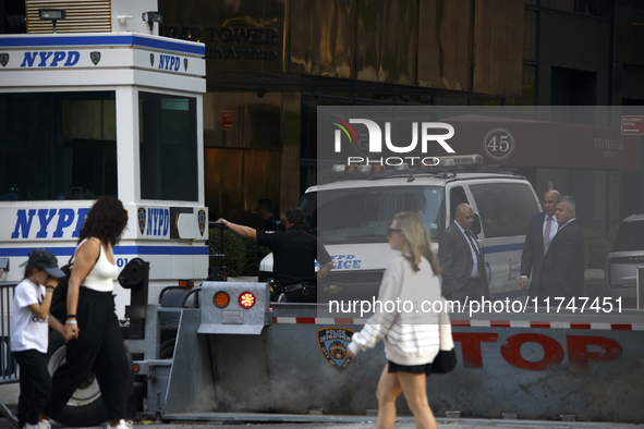 General dress outside Trump Tower in Manhattan, New York, United States, on November 6, 2024. Several Secret Service agents and police offic...