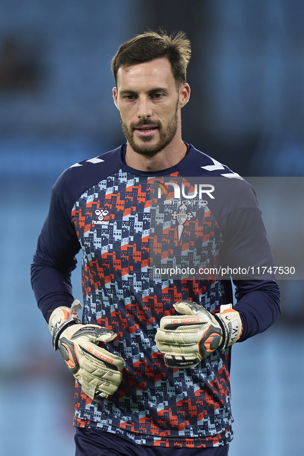 Marc Vidal of RC Celta de Vigo warms up before the La Liga EA Sports match between RC Celta de Vigo and Getafe CF at Estadio Abanca Balaidos...