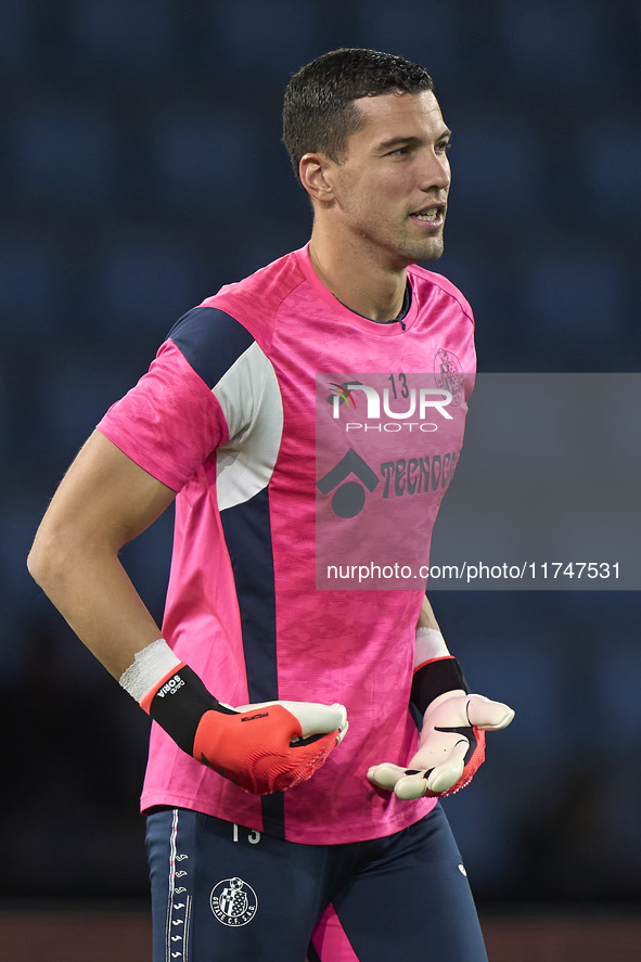 David Soria of Getafe CF warms up before the La Liga EA Sports match between RC Celta de Vigo and Getafe CF at Estadio Abanca Balaidos in Vi...