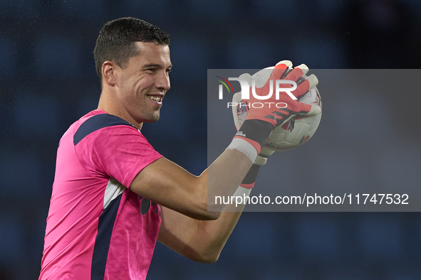 David Soria of Getafe CF warms up before the La Liga EA Sports match between RC Celta de Vigo and Getafe CF at Estadio Abanca Balaidos in Vi...