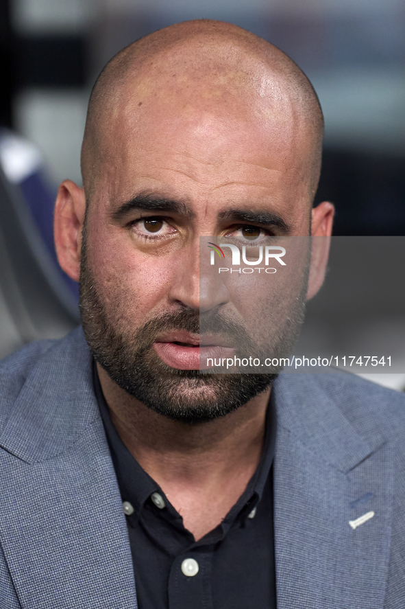 Claudio Giraldez, Head Coach of RC Celta de Vigo, looks on before the La Liga EA Sports match between RC Celta de Vigo and Getafe CF at Esta...