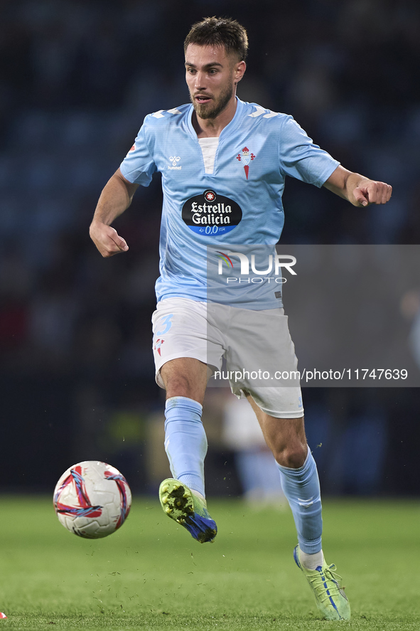 Oscar Mingueza of RC Celta de Vigo plays during the La Liga EA Sports match between RC Celta de Vigo and Getafe CF at Estadio Abanca Balaido...