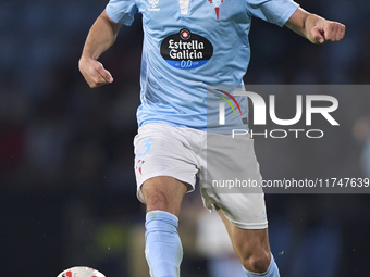 Oscar Mingueza of RC Celta de Vigo plays during the La Liga EA Sports match between RC Celta de Vigo and Getafe CF at Estadio Abanca Balaido...