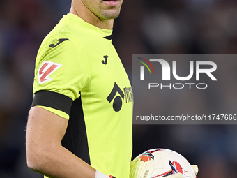 David Soria of Getafe CF looks on during the La Liga EA Sports match between RC Celta de Vigo and Getafe CF at Estadio Abanca Balaidos in Vi...