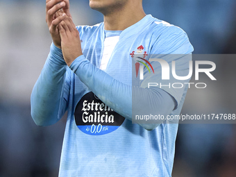 Hugo Sotelo of RC Celta de Vigo shows appreciation to the fans after the La Liga EA Sports match between RC Celta de Vigo and Getafe CF at E...