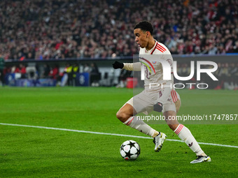 Jamal Musiala of Bayern Munich  controls the ball during the Champions League Round 4 match between Bayern Munich v Benfica at the Allianz a...