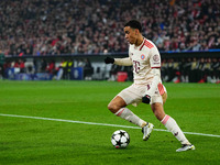 Jamal Musiala of Bayern Munich  controls the ball during the Champions League Round 4 match between Bayern Munich v Benfica at the Allianz a...