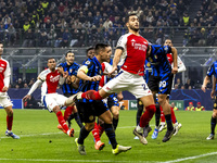 Mikel Merino plays during the UEFA Champions League 2024/25 match between FC Internazionale and FC Arsenal at Stadio Giuseppe Meazza in Mila...