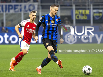 Piotr Zielinski plays during the UEFA Champions League 2024/25 match between FC Internazionale and FC Arsenal in Milano, Italy, on November...