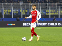 Ben White plays during the UEFA Champions League 2024/25 match between FC Internazionale and FC Arsenal in Milano, Italy, on November 6, 202...