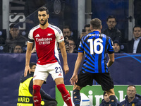 Mikel Merino plays during the UEFA Champions League 2024/25 match between FC Internazionale and FC Arsenal at Stadio Giuseppe Meazza in Mila...