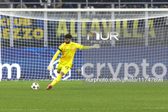 David Raya plays during the UEFA Champions League 2024/25 match between FC Internazionale and FC Arsenal in Milano, Italy, on November 6, 20...