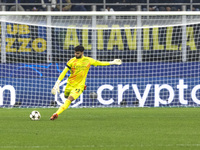 David Raya plays during the UEFA Champions League 2024/25 match between FC Internazionale and FC Arsenal in Milano, Italy, on November 6, 20...