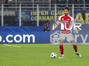 Mikel Merino plays during the UEFA Champions League 2024/25 match between FC Internazionale and FC Arsenal at Stadio Giuseppe Meazza in Mila...