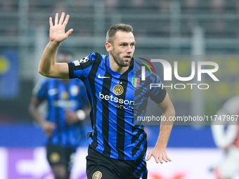 Stefan de Vrij of FC Internazionale gestures during the UEFA Champions League 2024/25 League Phase MD4 match between FC Internazionale and A...