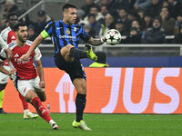 Lautaro Martinez of F.C. Inter is in action during the UEFA Champions League 2024/25 League Phase MD4 match between F.C. Inter and Arsenal F...