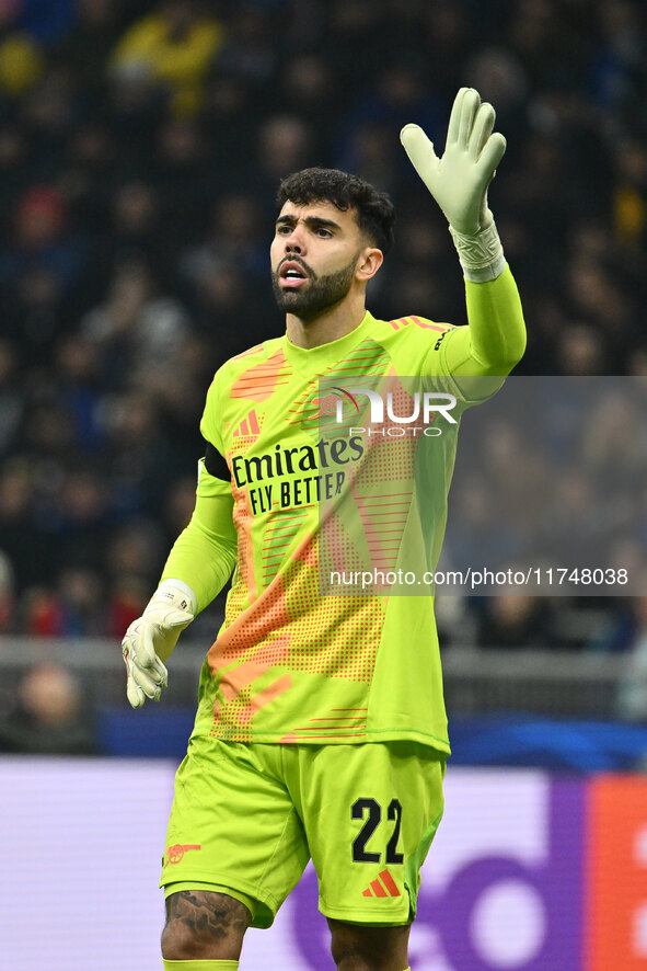 David Raya of Arsenal F.C. participates in the UEFA Champions League 2024/25 League Phase MD4 match between F.C. Inter and Arsenal F.C. at S...