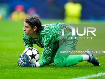 Yann Sommer of FC Internazionale during the UEFA Champions League 2024/25 League Phase MD4 match between FC Internazionale and Arsenal at St...