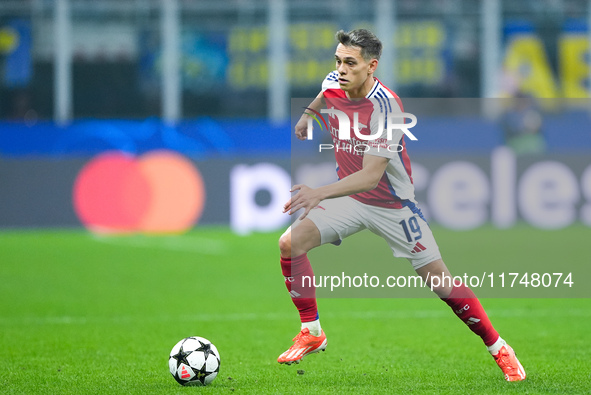 Leandro Trossard of Arsenal during the UEFA Champions League 2024/25 League Phase MD4 match between FC Internazionale and Arsenal at Stadio...