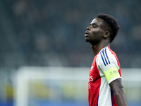 Bukayo Saka of Arsenal looks on during the UEFA Champions League 2024/25 League Phase MD4 match between FC Internazionale and Arsenal at Sta...