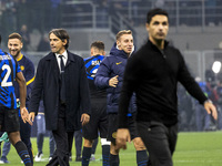 Simone Inzaghi participates in the UEFA Champions League 2024/25 match between FC Internazionale and FC Arsenal in Milano, Italy, on Novembe...