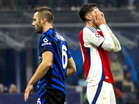 Gabriel Martinelli plays during the UEFA Champions League 2024/25 match between FC Internazionale and FC Arsenal at Stadio Giuseppe Meazza i...