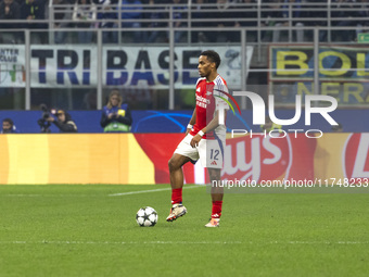 Jurrien Timber plays during the UEFA Champions League 2024/25 match between FC Internazionale and FC Arsenal at Stadio Giuseppe Meazza in Mi...