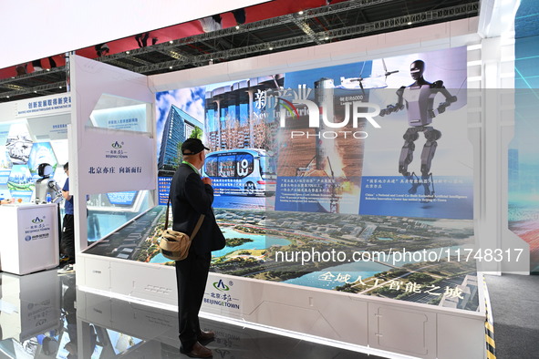 Visitors visit the China Pavilion at the 7th China International Import Expo in Shanghai, China, on November 6, 2024. 