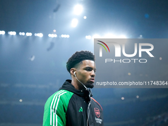 Ethan Nwaneri of Arsenal looks on during the UEFA Champions League 2024/25 League Phase MD4 match between FC Internazionale and Arsenal at S...