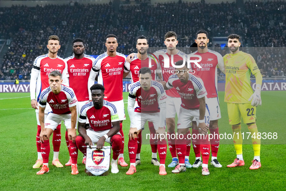 Arsenal line up during the UEFA Champions League 2024/25 League Phase MD4 match between FC Internazionale and Arsenal at Stadio San Siro on...