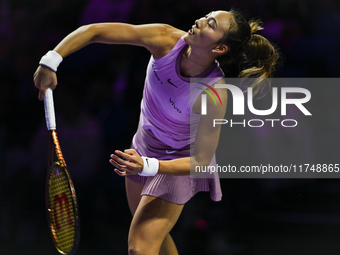 RIYADH, SAUDI ARABIA - NOVEMBER 06: Quinwen Zheng of China during her match against Jasmine Paolini of Italy, on Day 5 of the 2024 WTA Final...