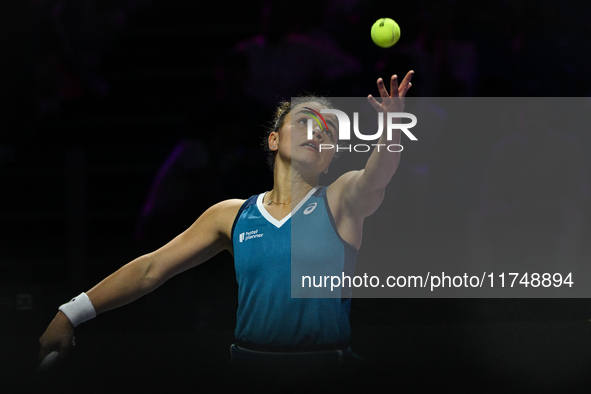 RIYADH, SAUDI ARABIA - NOVEMBER 06: Jasmine Paolini of Italy during her match against Quinwen Zheng of China, on Day 5 of the 2024 WTA Final...