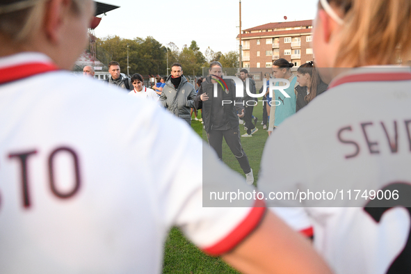 Suzanne Bakker, head coach of Milan Women, talks with her team at the end of the Women Coppa Italia match between Freedom Cuneo and AC Milan...