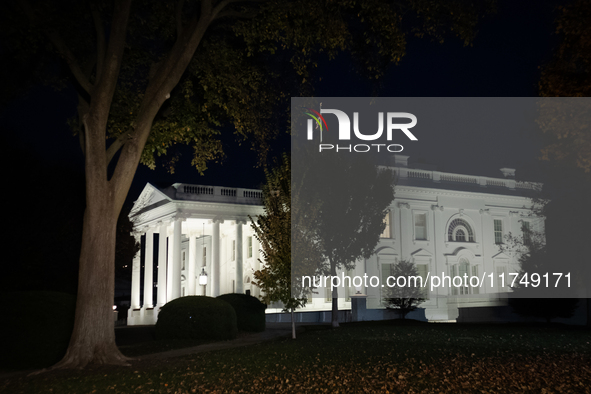 The White House is seen at dusk the day following ex-President and convicted felon Donald Trump's win in the 2024 presidential election in W...