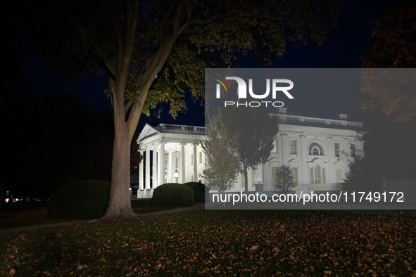 The White House is seen at dusk the day following ex-President and convicted felon Donald Trump's win in the 2024 presidential election in W...