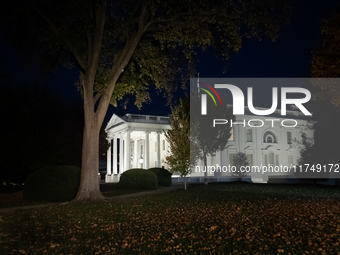 The White House is seen at dusk the day following ex-President and convicted felon Donald Trump's win in the 2024 presidential election in W...