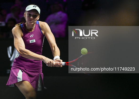 RIYADH, SAUDI ARABIA - NOVEMBER 06: Elena Rybakina of Kazakhstan during her match against Aryna Sabalenka of Belarus, on Day 5 of the 2024 W...