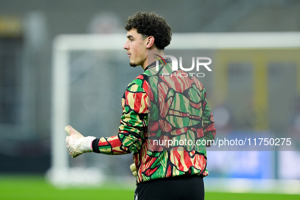 Tommy Setford of Arsenal gestures during the UEFA Champions League 2024/25 League Phase MD4 match between FC Internazionale and Arsenal at S...