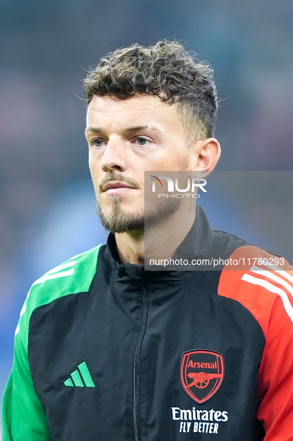 Ben White of Arsenal looks on during the UEFA Champions League 2024/25 League Phase MD4 match between FC Internazionale and Arsenal at Stadi...