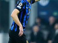 Stefan de Vrij of FC Internazionale celebrate after the victory of Scudetto during the UEFA Champions League 2024/25 League Phase MD4 match...