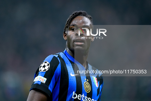 Yann Aurel Bisseck of FC Internazionale looks on during the UEFA Champions League 2024/25 League Phase MD4 match between FC Internazionale a...