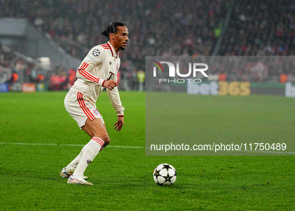 Leroy Sane of Bayern Munich  controls the ball during the Champions League Round 4 match between Bayern Munich v Benfica at the Allianz aren...