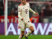 Jamal Musiala of Bayern Munich  controls the ball during the Champions League Round 4 match between Bayern Munich v Benfica at the Allianz a...